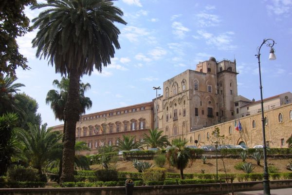Palazzo_Normanni,_vista,_Palermo